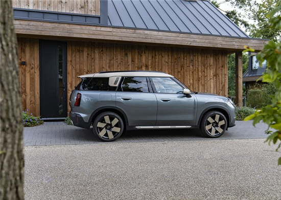 全新设计语言 MINI COUNTRYMAN C官图发布